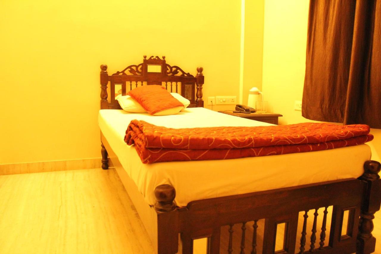 Hotel The Chit Chat Palace Jaipur Extérieur photo